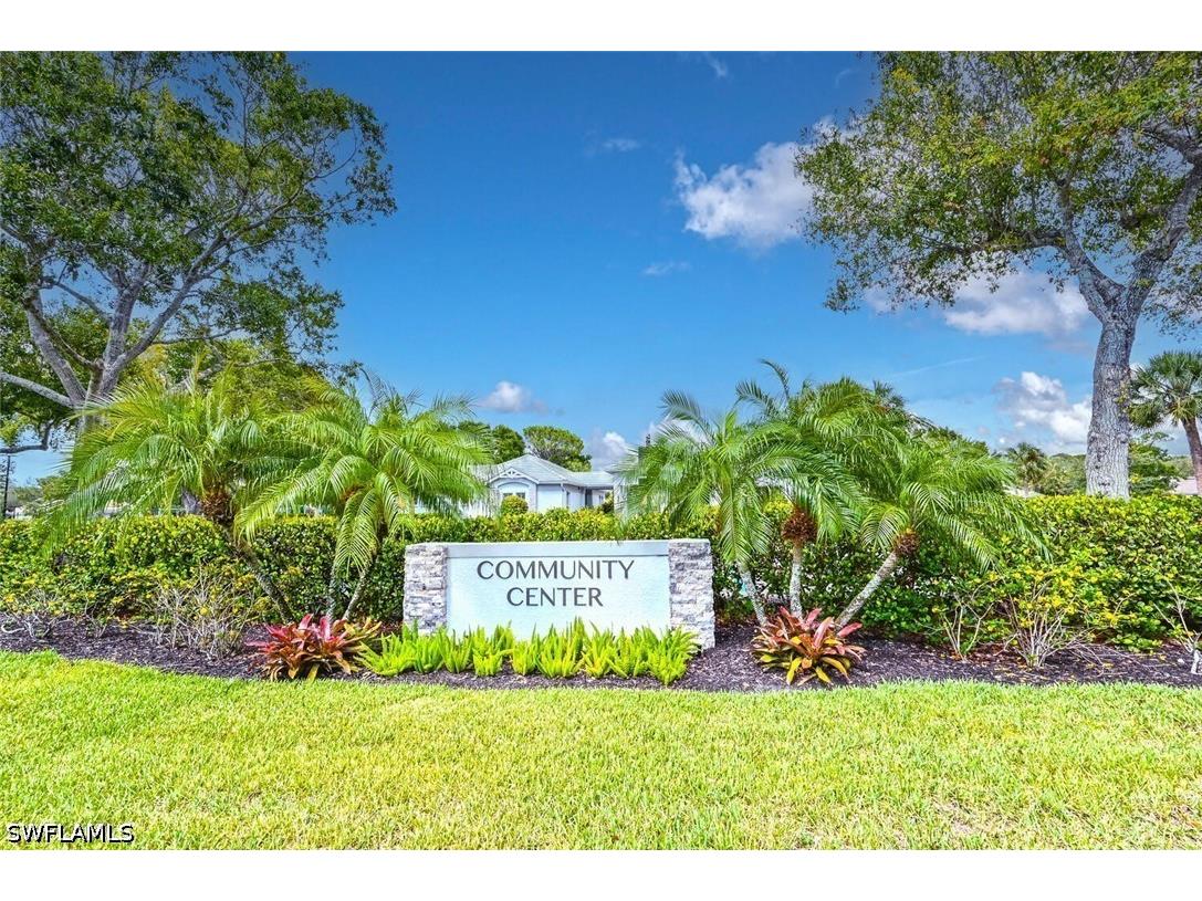 6453 Autumn Woods Boulevard Naples FL 34109 226013023 image29