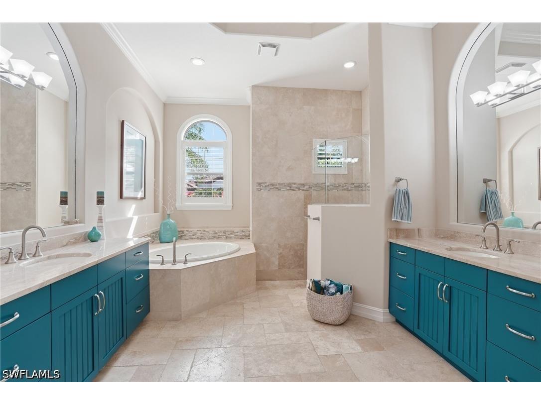 6453 Costa Circle Naples FL 34113 226018541 image22
