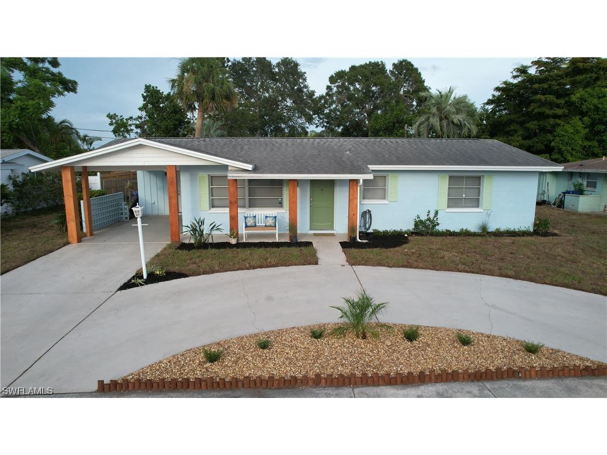 6455 Colonial Drive Sarasota FL 34231 223051756 image1