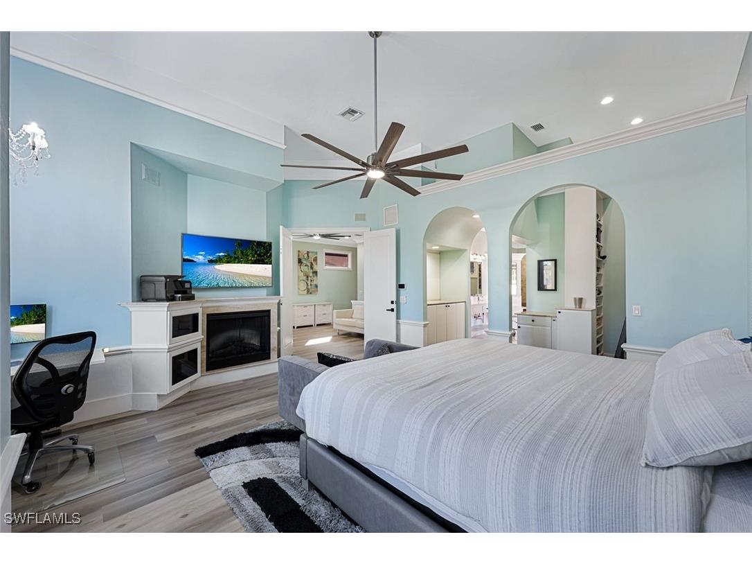 646 111th Avenue N Naples FL 34108 225080649 image16