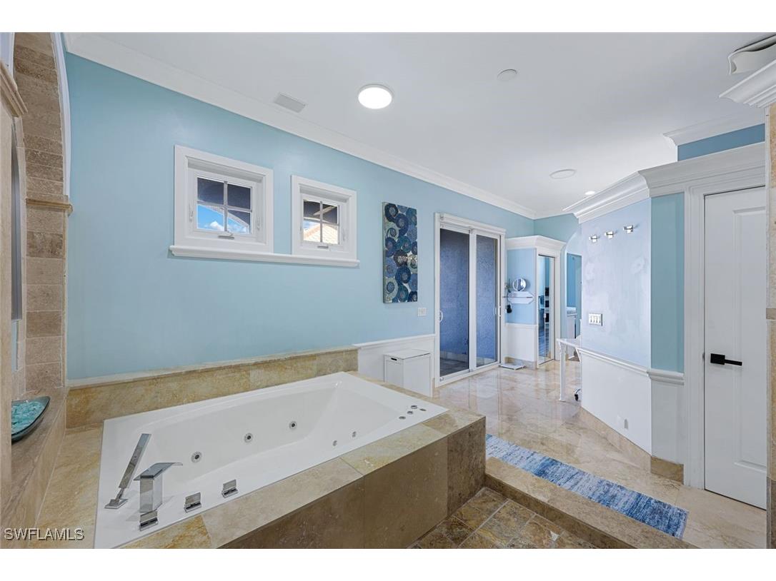 646 111th Avenue N Naples FL 34108 225080649 image19