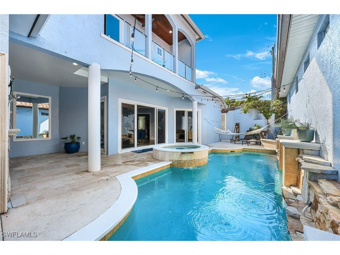 646 111th Avenue N Naples FL 34108 225080649 image4