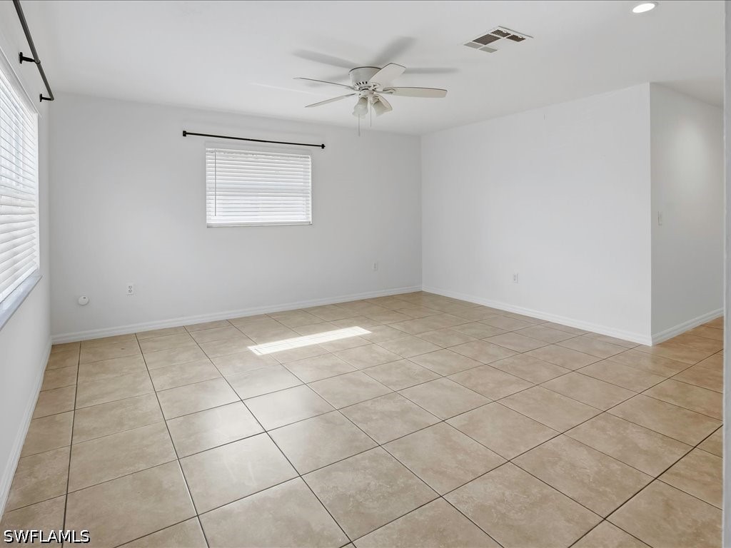 646 99th Avenue N Naples FL 34108 226027090 image3