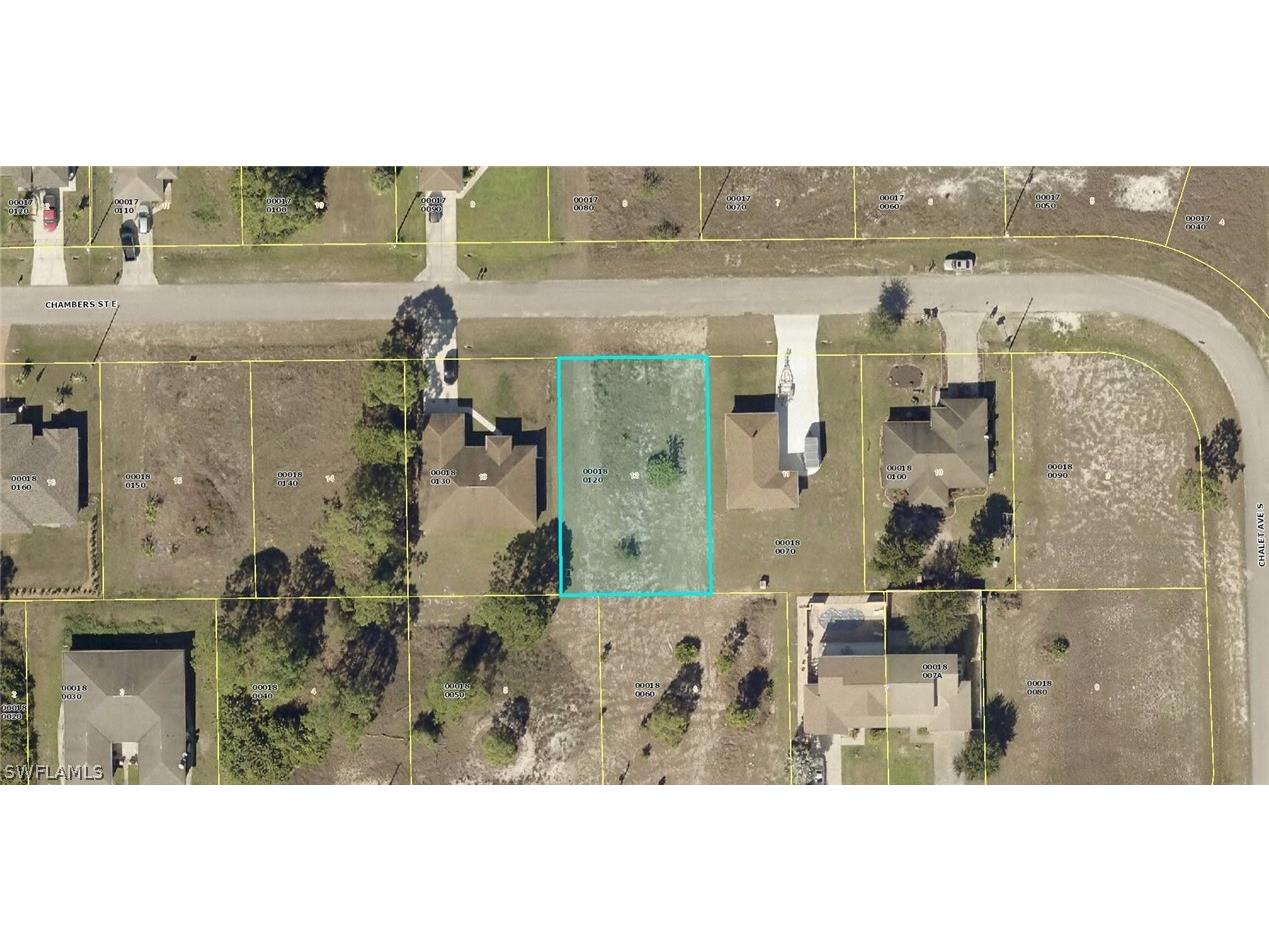 646 Chambers Street E Lehigh Acres FL 33974 223007830 image1