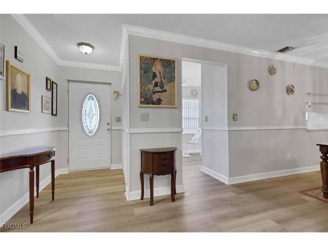 646 SE 12th Court #17 Cape Coral FL 33990 2025026131 image6