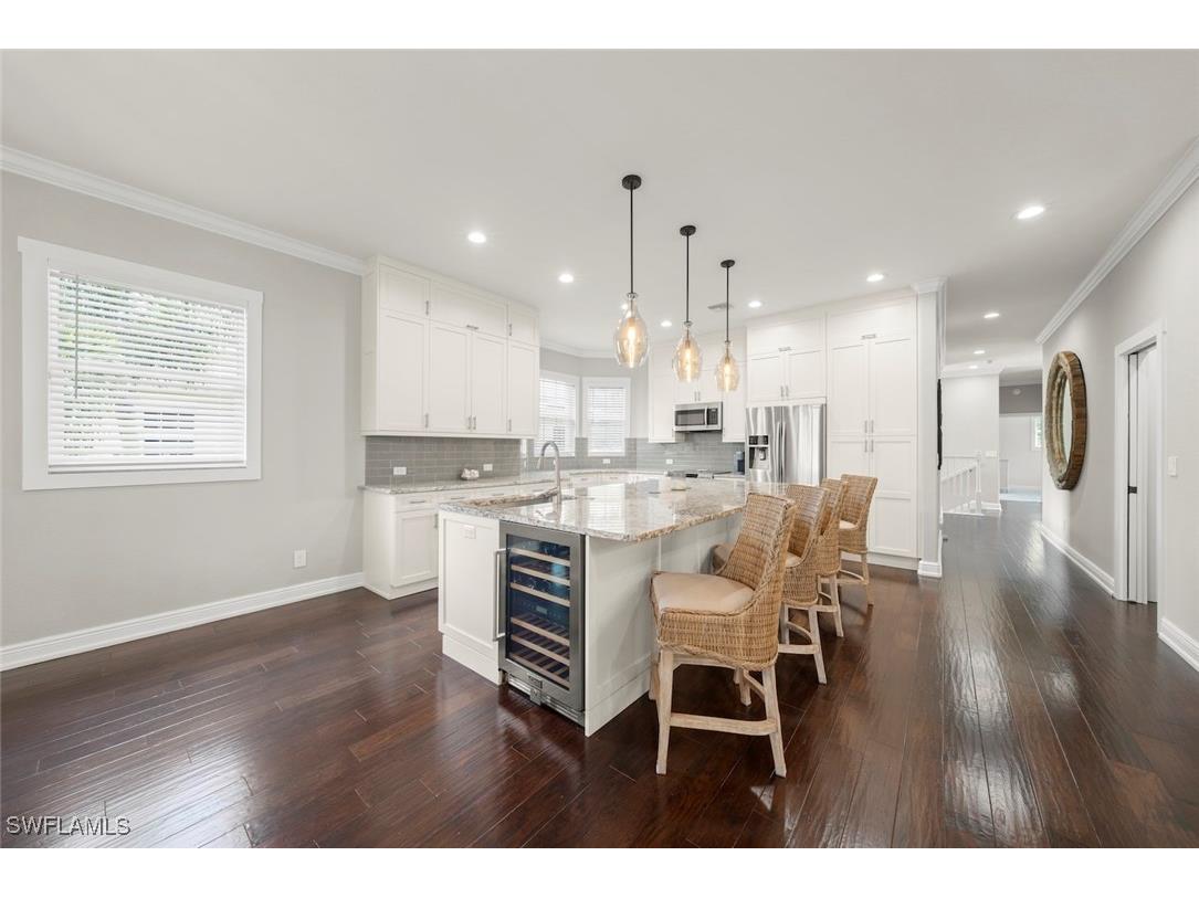 646 Vintage Reserve Circle #4D Naples FL 34119 225072277 image3