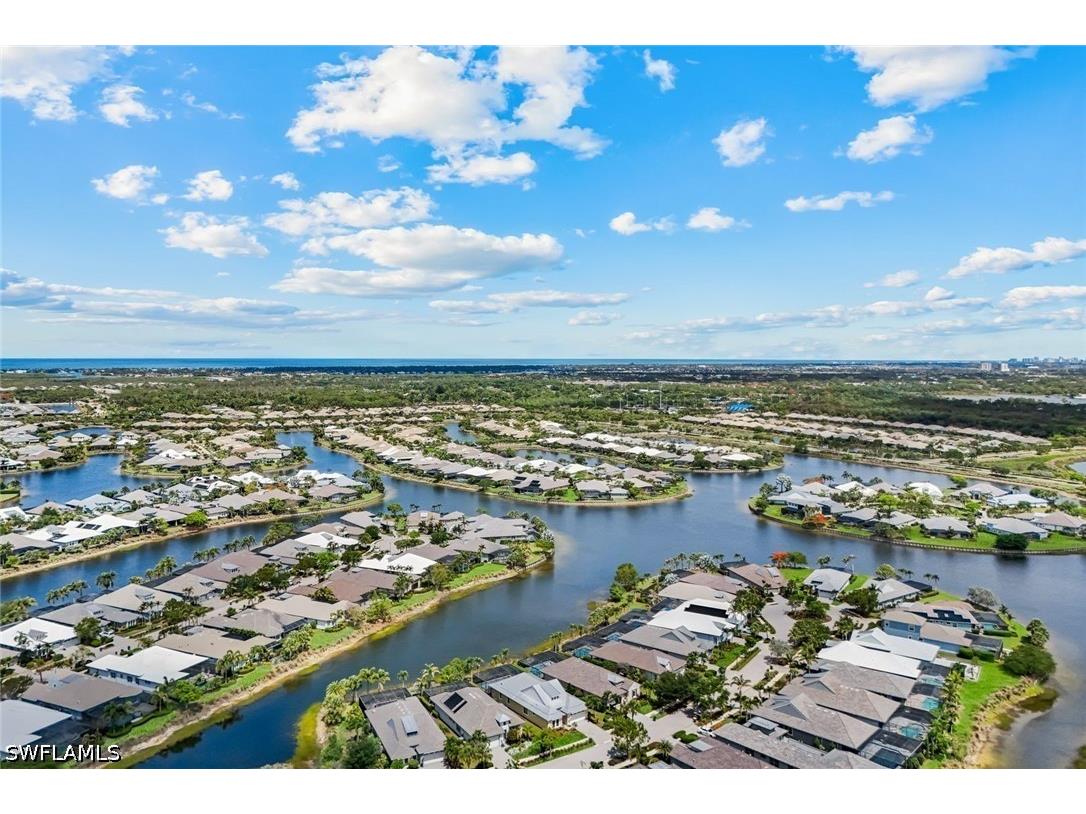6460 Pembroke Way Naples FL 34113 226020677 image3