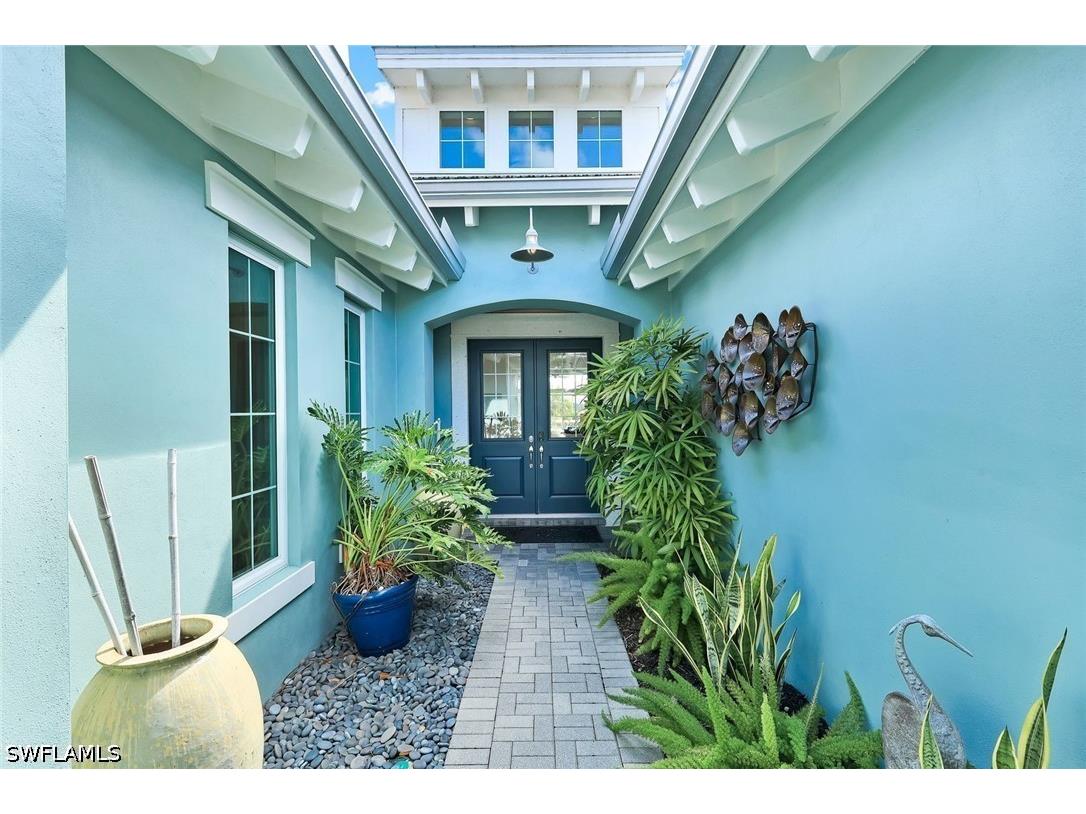 6460 Pembroke Way Naples FL 34113 226020677 image4