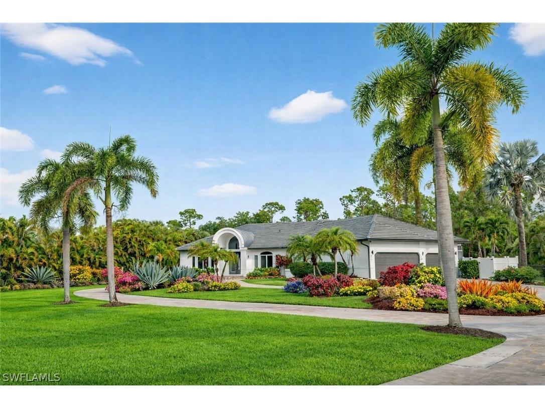 6461 Livingston Woods Lane Naples FL 34109 226006124 image1