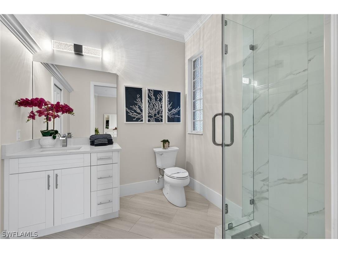6461 Livingston Woods Lane Naples FL 34109 226006124 image24