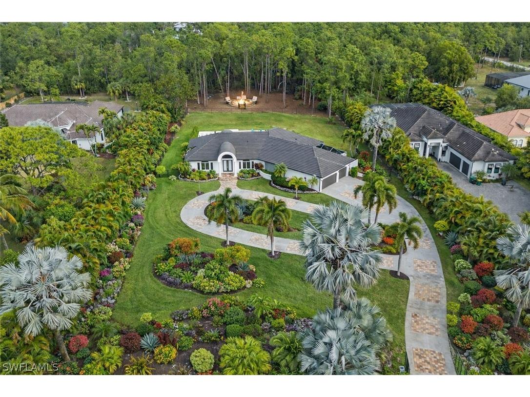 6461 Livingston Woods Lane Naples FL 34109 226006124 image3