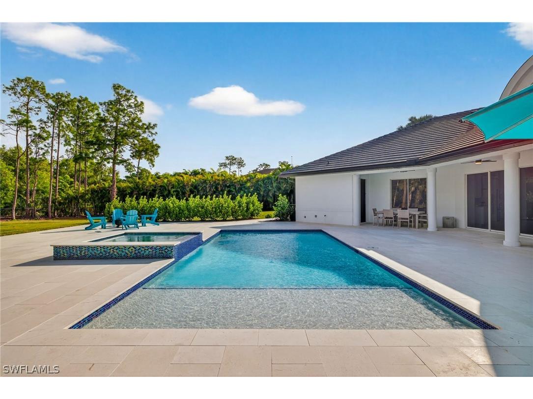 6461 Livingston Woods Lane Naples FL 34109 226006124 image36