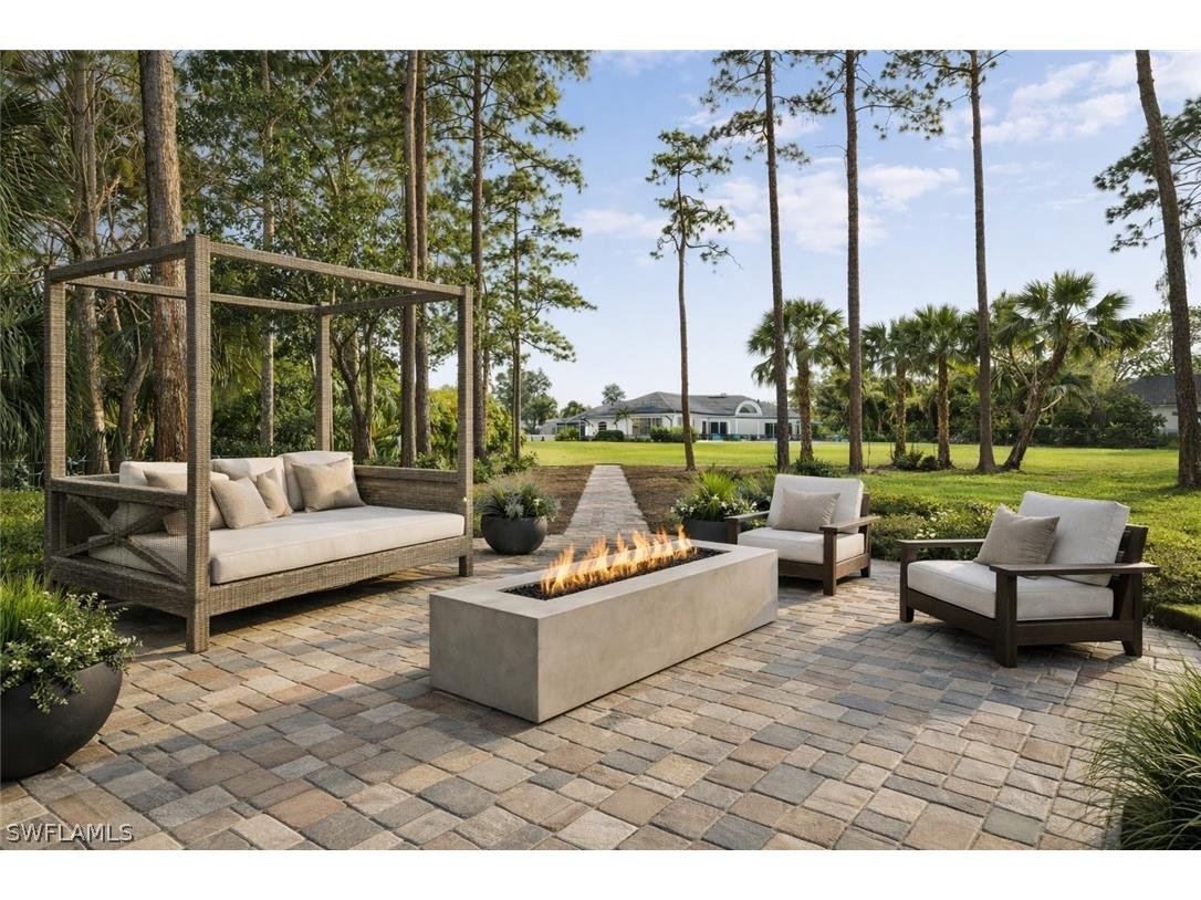 6461 Livingston Woods Lane Naples FL 34109 226006124 image39