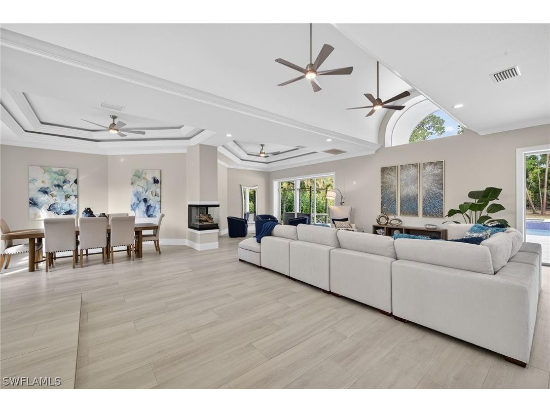 6461 Livingston Woods Lane Naples FL 34109 226006124 image6