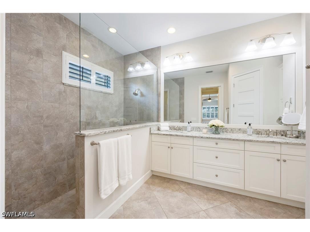 6466 Warwick Avenue Naples FL 34113 226015918 image13