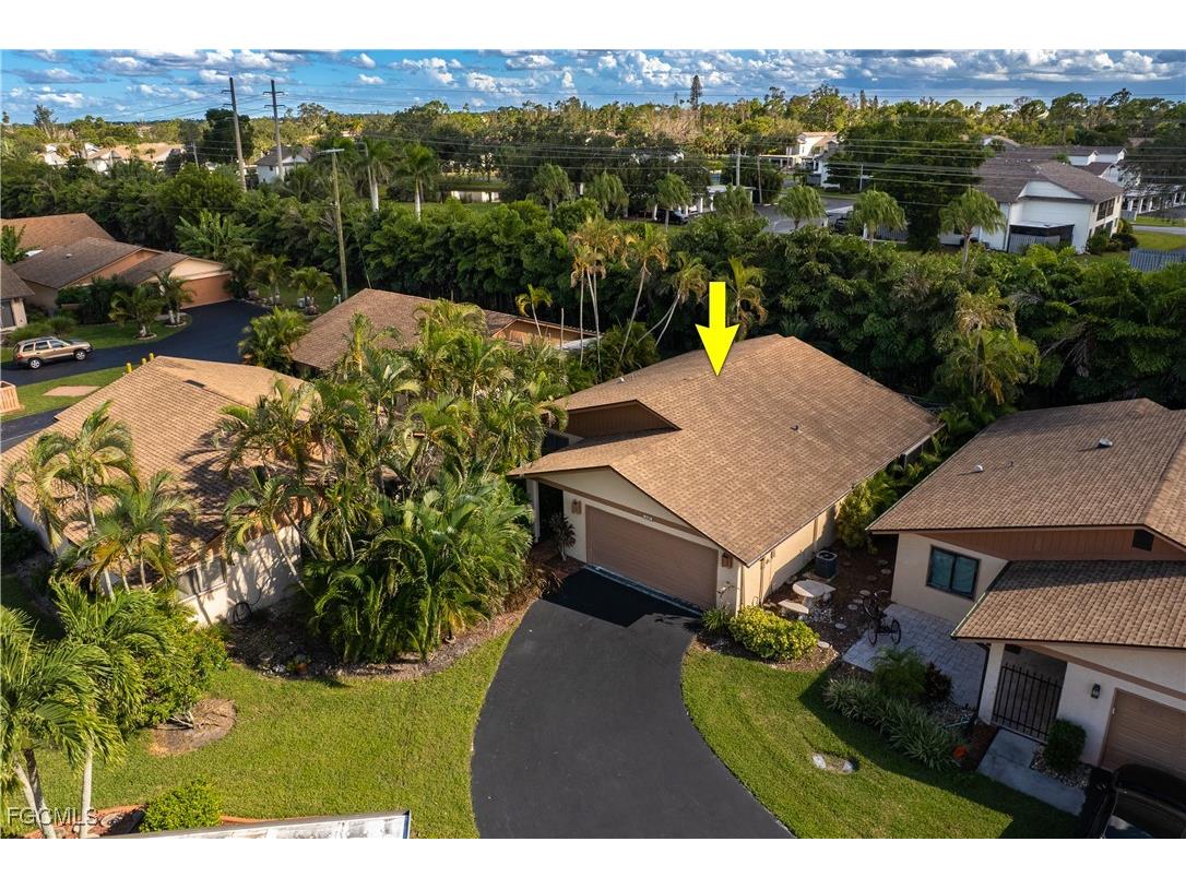 6468 Royal Woods Drive Fort Myers FL 33908 2025013167 image2
