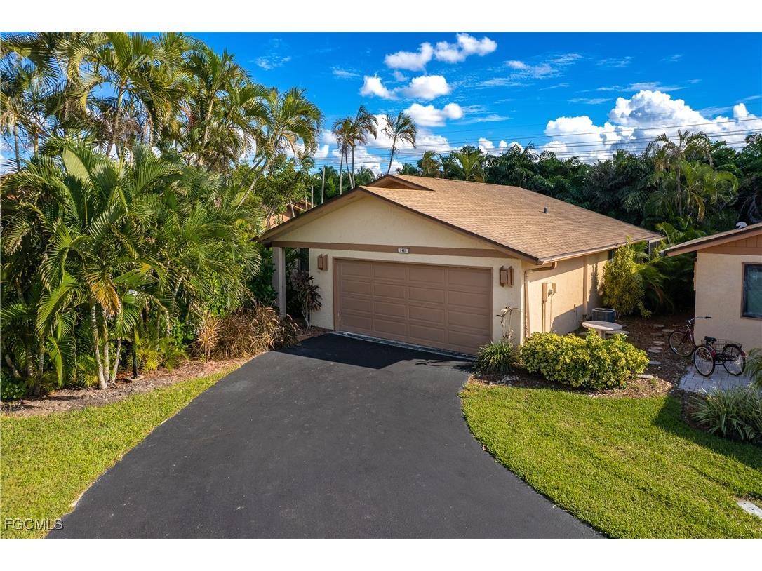 6468 Royal Woods Drive Fort Myers FL 33908 2025013167 image33