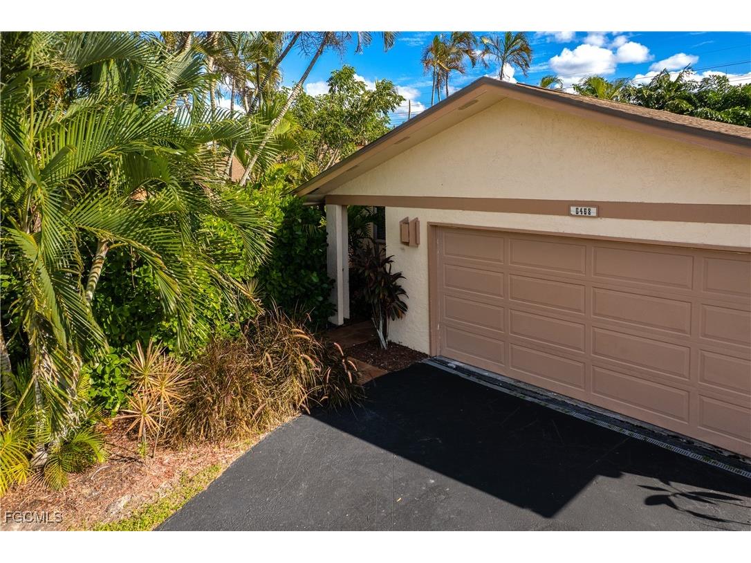 6468 Royal Woods Drive Fort Myers FL 33908 2025013167 image44