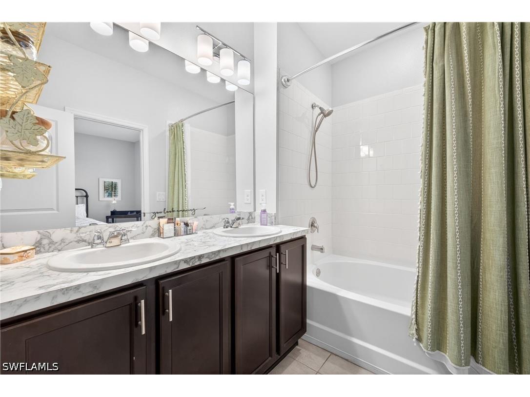 6469 Estero Bay Drive Fort Myers FL 33908 226021518 image16