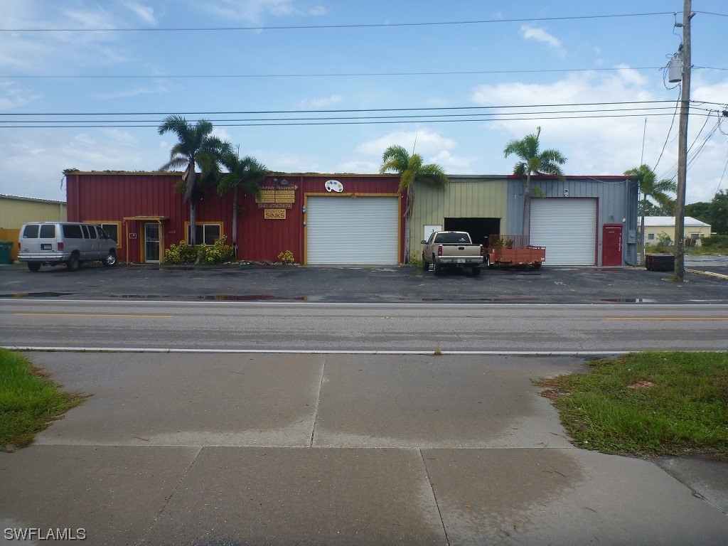 6469 Industrial Lane Englewood FL 34224 223058608 image1