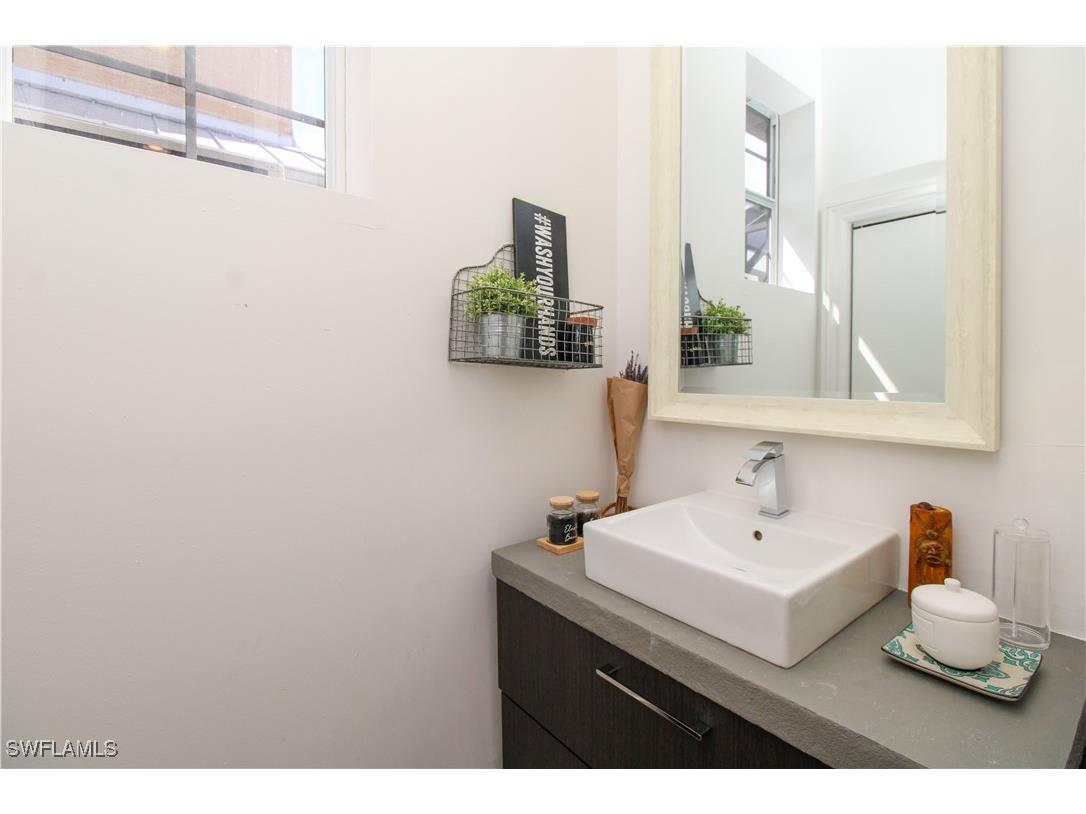 647 110th Avenue N Naples FL 34108 225074733 image29
