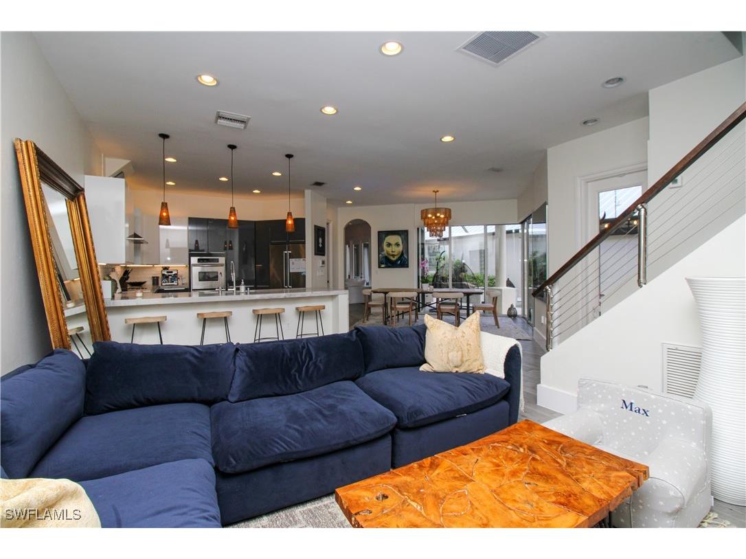 647 110th Avenue N Naples FL 34108 225074733 image33