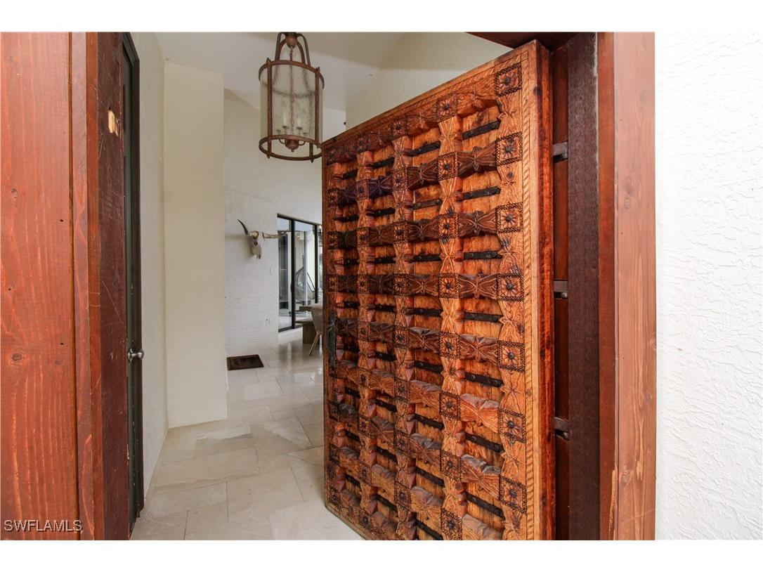 647 110th Avenue N Naples FL 34108 225078344 image10