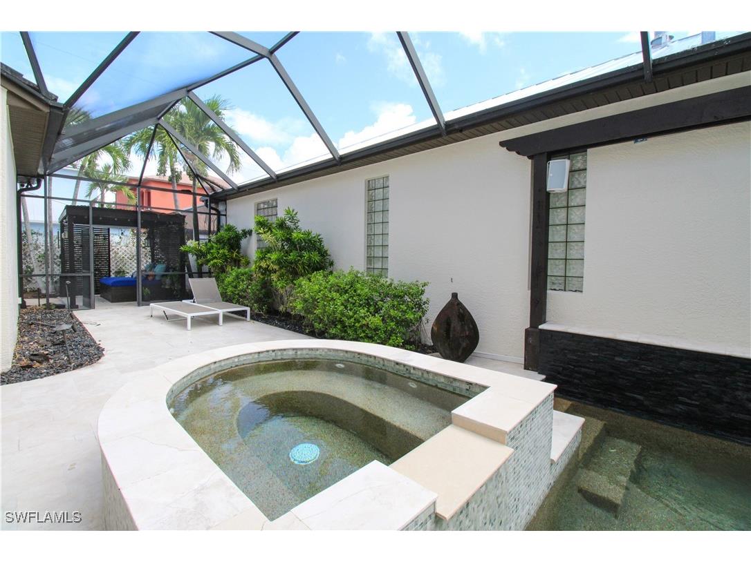 647 110th Avenue N Naples FL 34108 225078344 image20