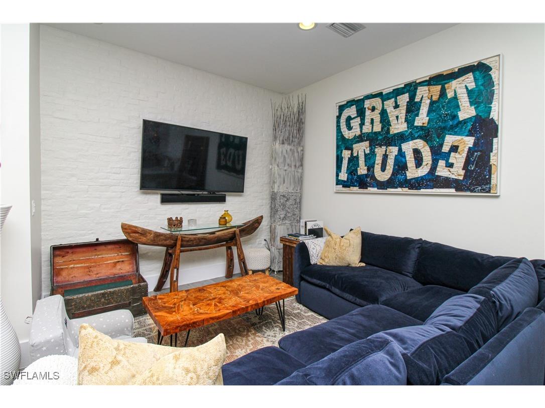 647 110th Avenue N Naples FL 34108 225078344 image31