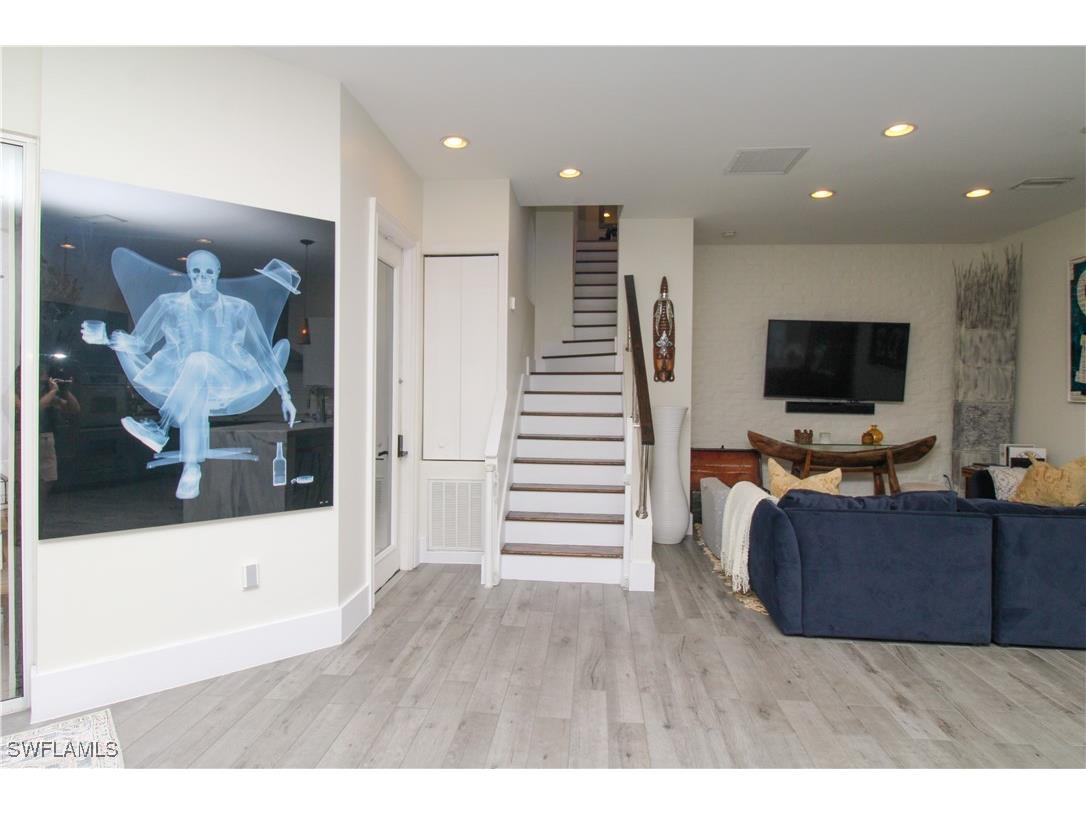 647 110th Avenue N Naples FL 34108 225078344 image35