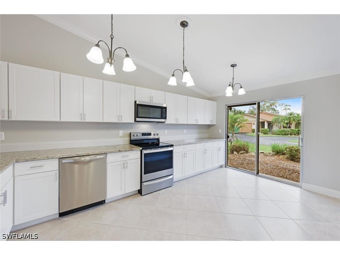 6474 Royal Woods Drive Fort Myers FL 33908 226020568 image8