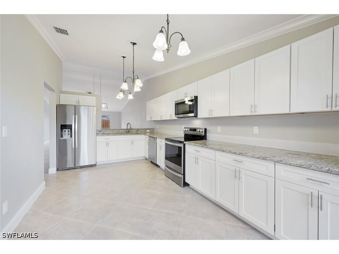 6474 Royal Woods Drive Fort Myers FL 33908 226020568 image9