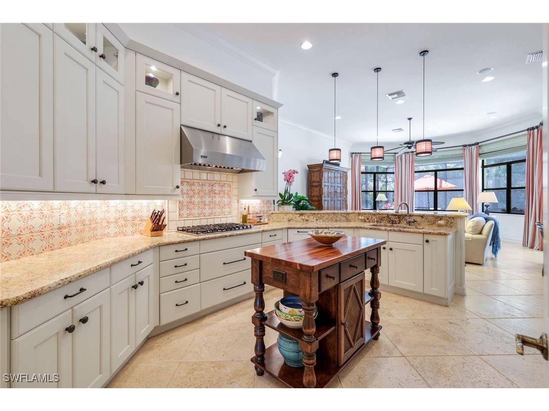 6477 Costa Circle Naples FL 34113 225081644 image17