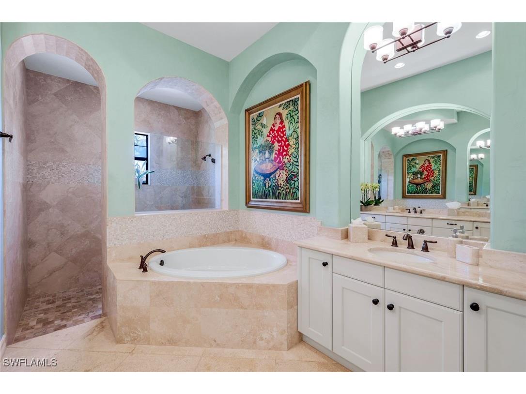 6477 Costa Circle Naples FL 34113 225081644 image33