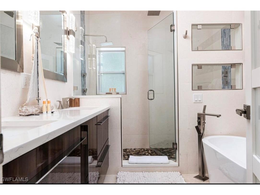 648 100th Avenue N Naples FL 34108 225085040 image14