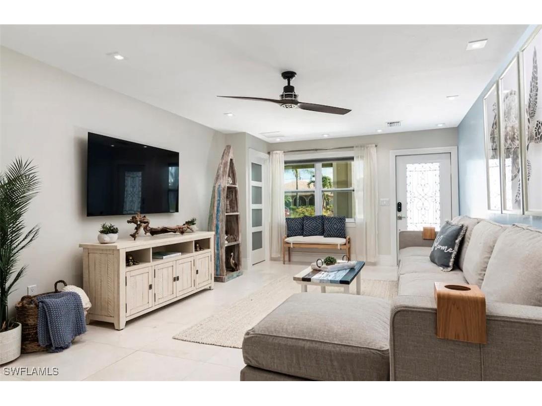 648 100th Avenue N Naples FL 34108 225085040 image15