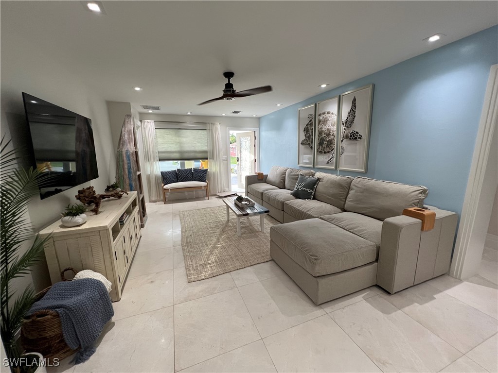 648 100th Avenue N Naples FL 34108 225085040 image3