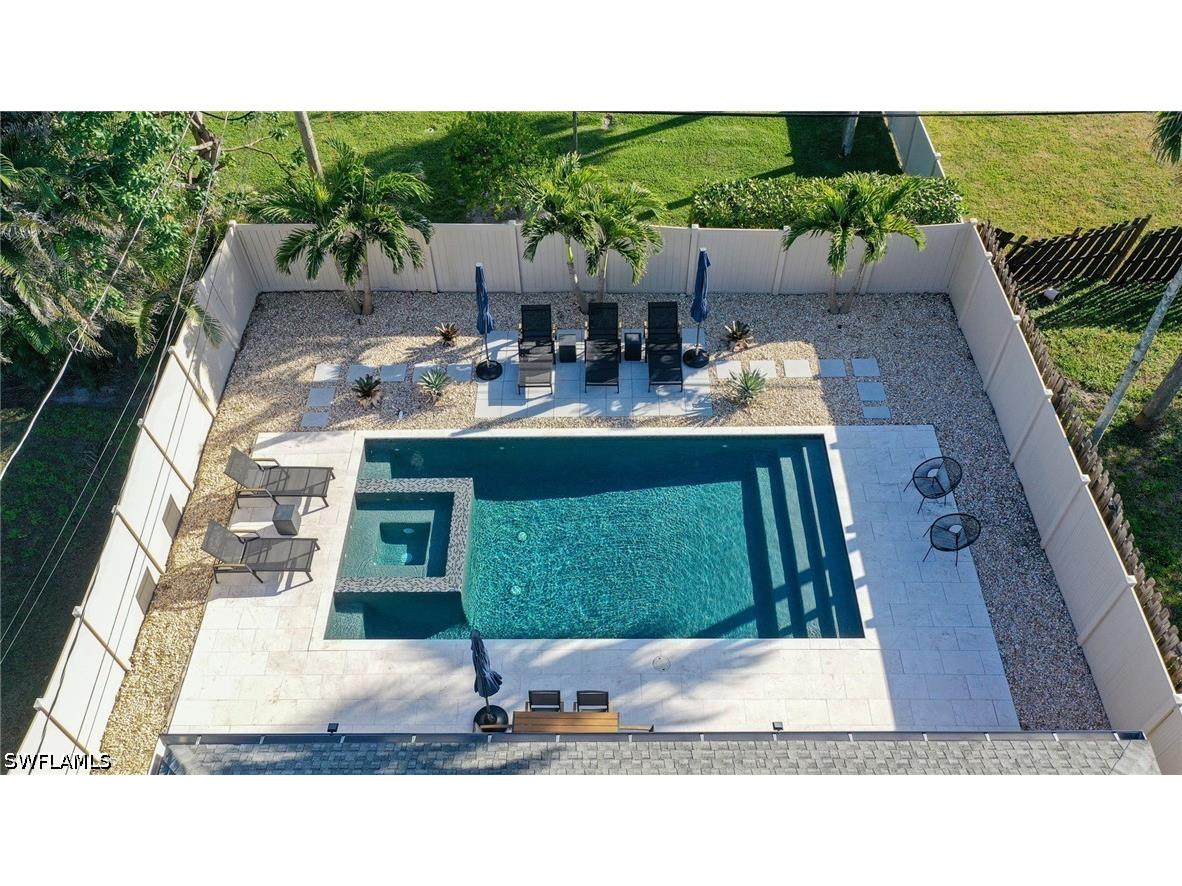 648 96th Avenue N Naples FL 34108 226013354 image2