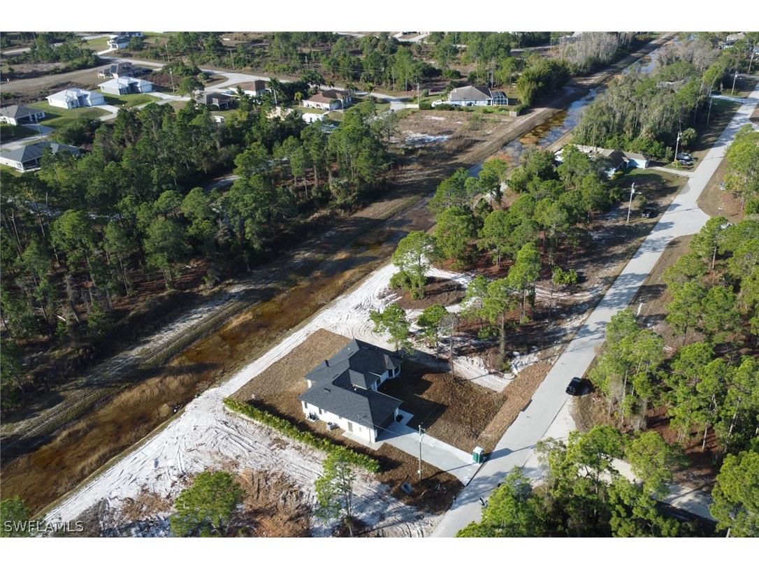 648 Ames Street E Lehigh Acres FL 33974 226005595 image27