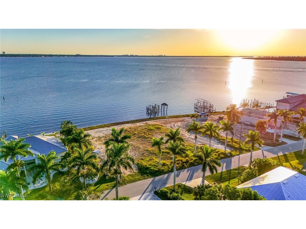 648 Coral Drive Cape Coral FL 33904 225020418 image1