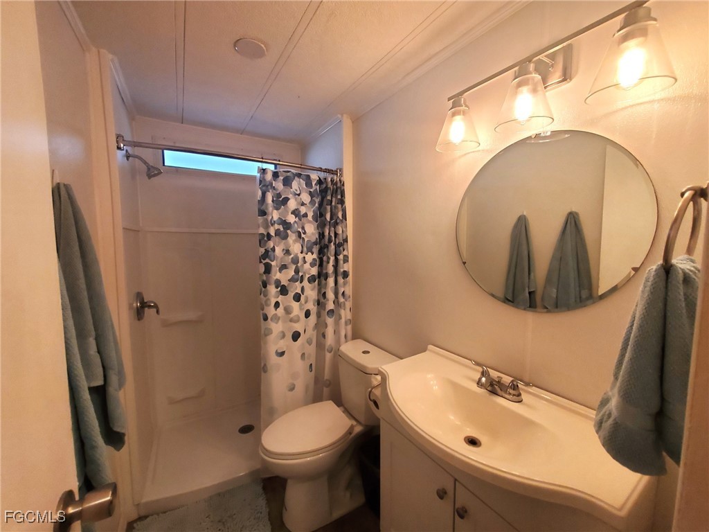 648 Future Drive North Fort Myers FL 33917 2025008520 image17