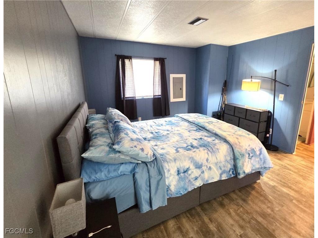 648 Future Drive North Fort Myers FL 33917 2025008520 image20