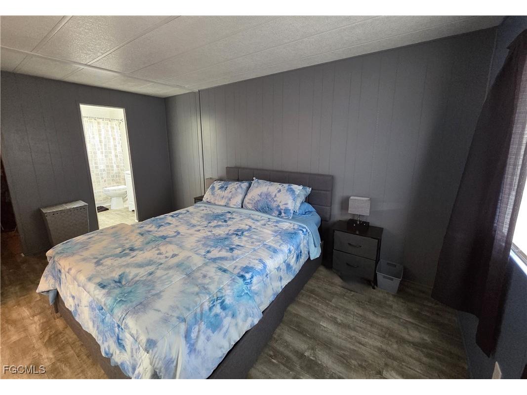 648 Future Drive North Fort Myers FL 33917 2025008520 image21