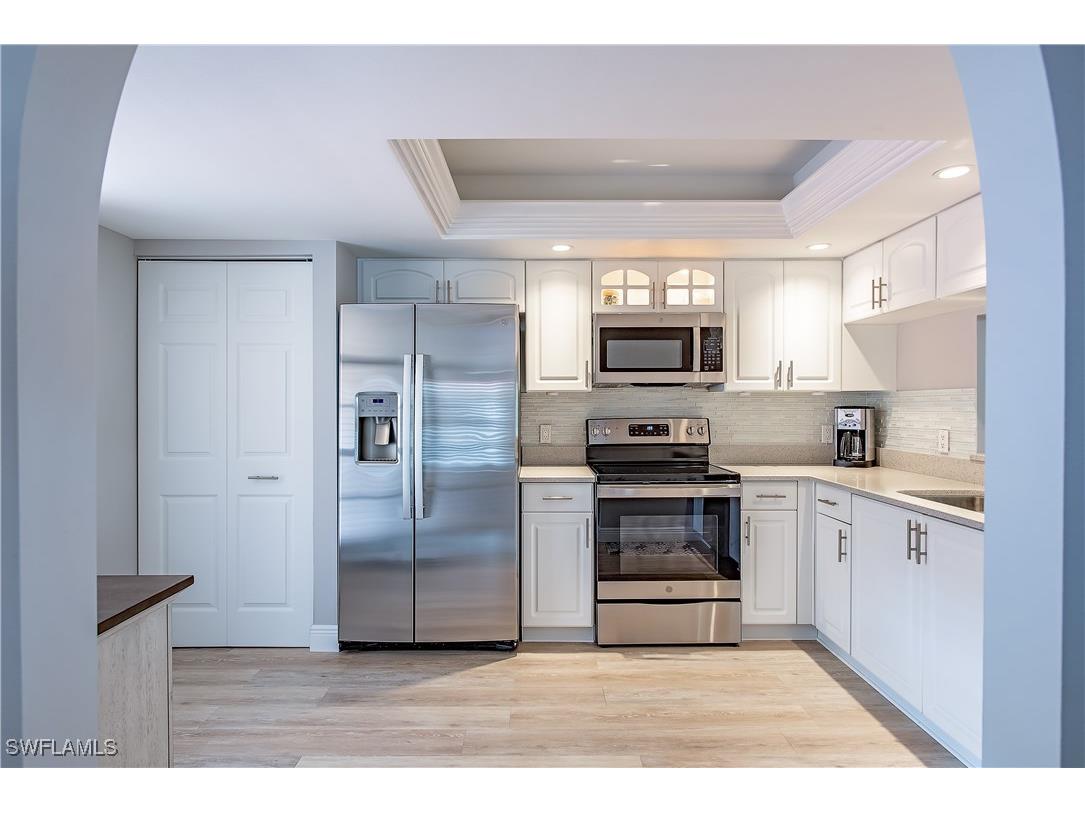 648 Mardel Court #710 Naples FL 34104 225052740 image2