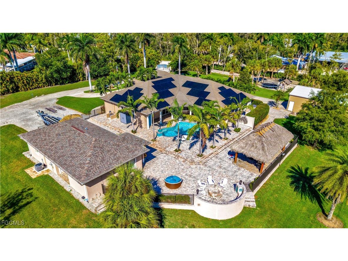 6480 Pine Cone Court Fort Myers FL 33912 2025018289 image1