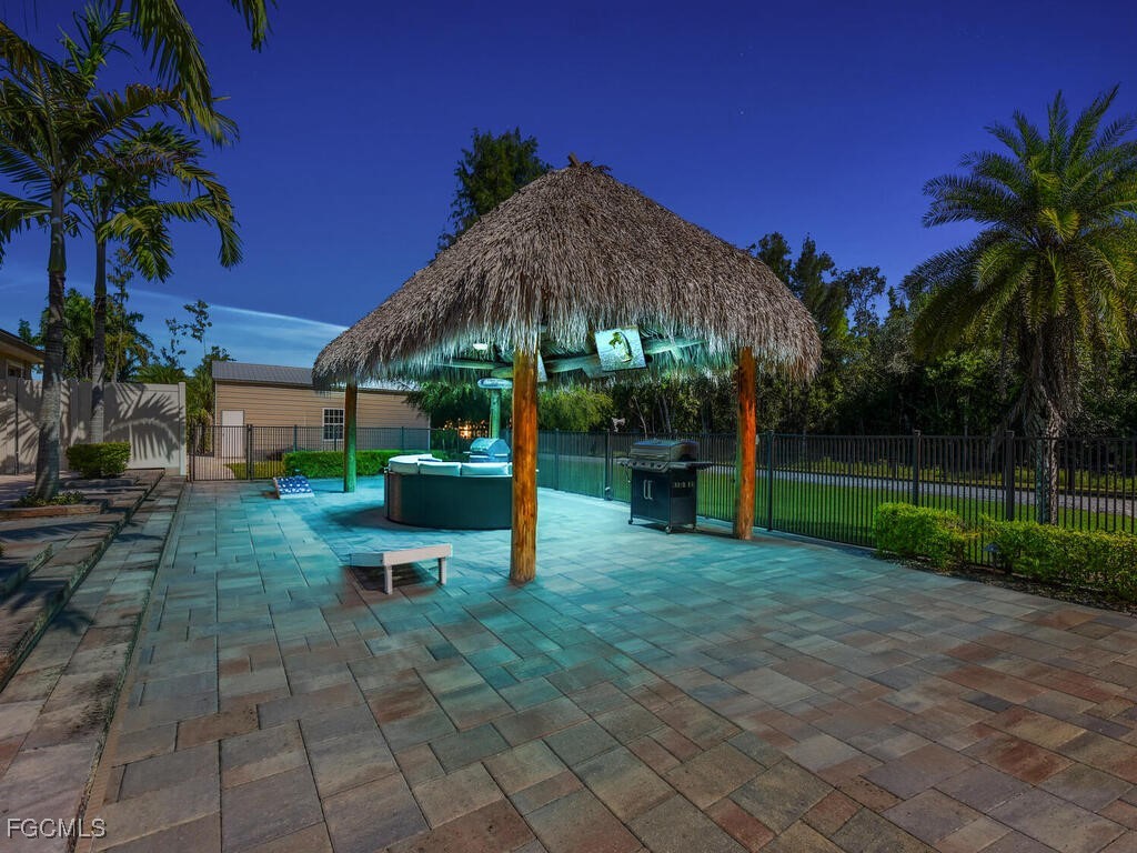 6480 Pine Cone Court Fort Myers FL 33912 2025018289 image4