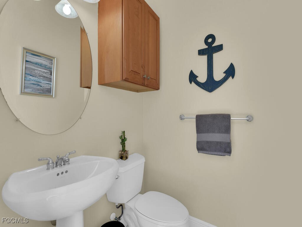 6480 Pine Cone Court Fort Myers FL 33912 2025018289 image41