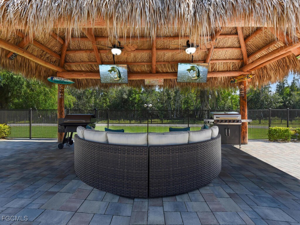 6480 Pine Cone Court Fort Myers FL 33912 2025018289 image42