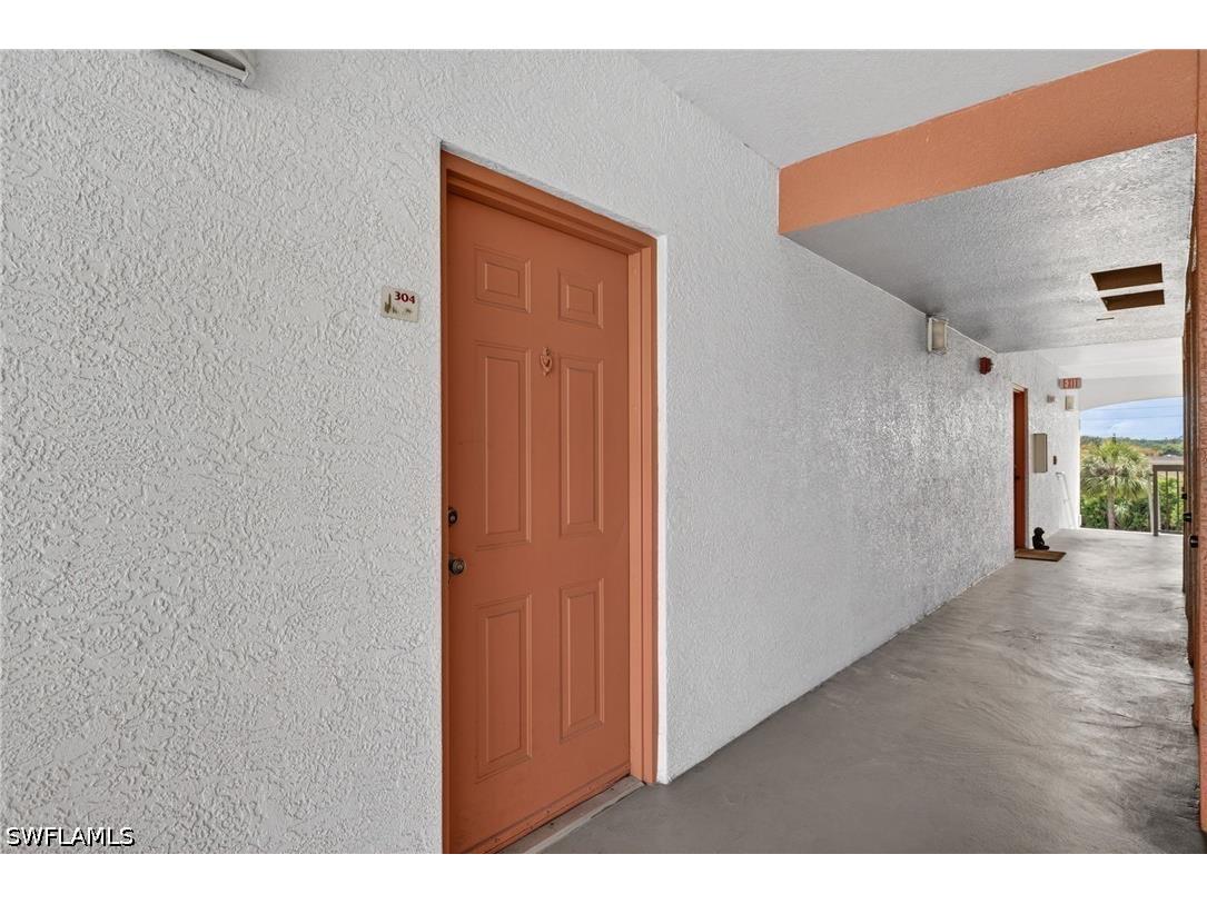 6481 Aragon Way #304 Fort Myers FL 33966 226016026 image16