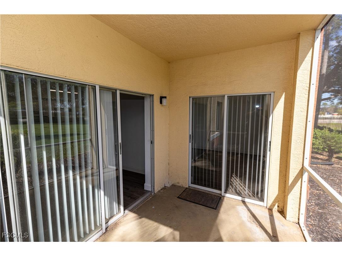 6481 Aragon Way #101 Fort Myers FL 33966 2025014742 image15